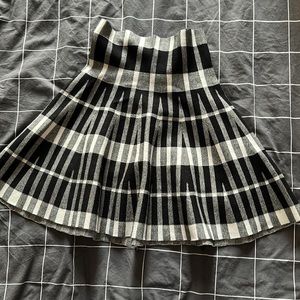 High waist skirt